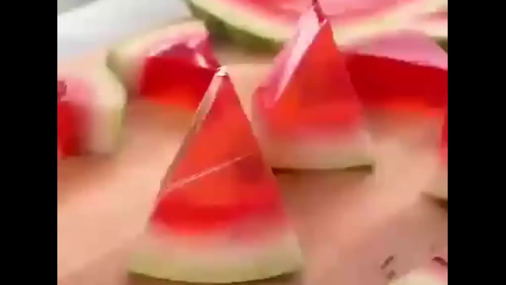 教你怎样自己把西瓜做成果冻!孩子肯定喜欢
